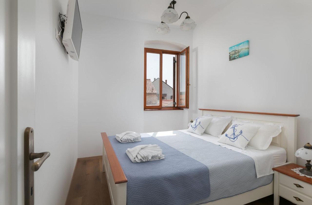 Ancora Faros Apartment Stari Grad  Bagian luar foto