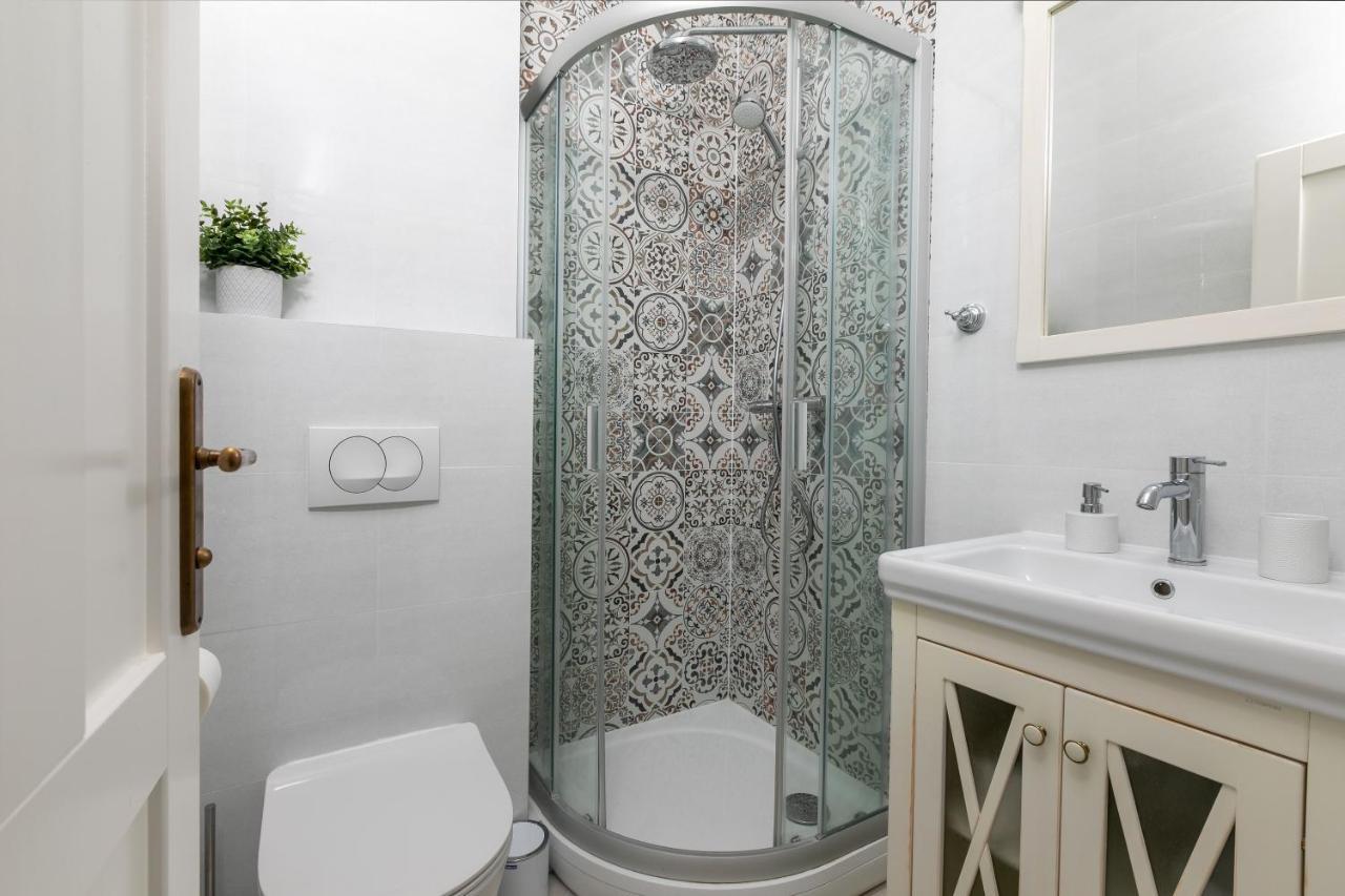 Ancora Faros Apartment Stari Grad  Bagian luar foto